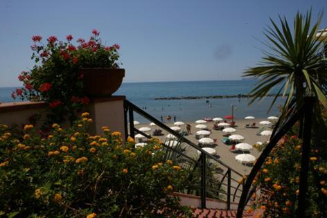 Grand Hotel Fagiano Palace Formia Kültér fotó